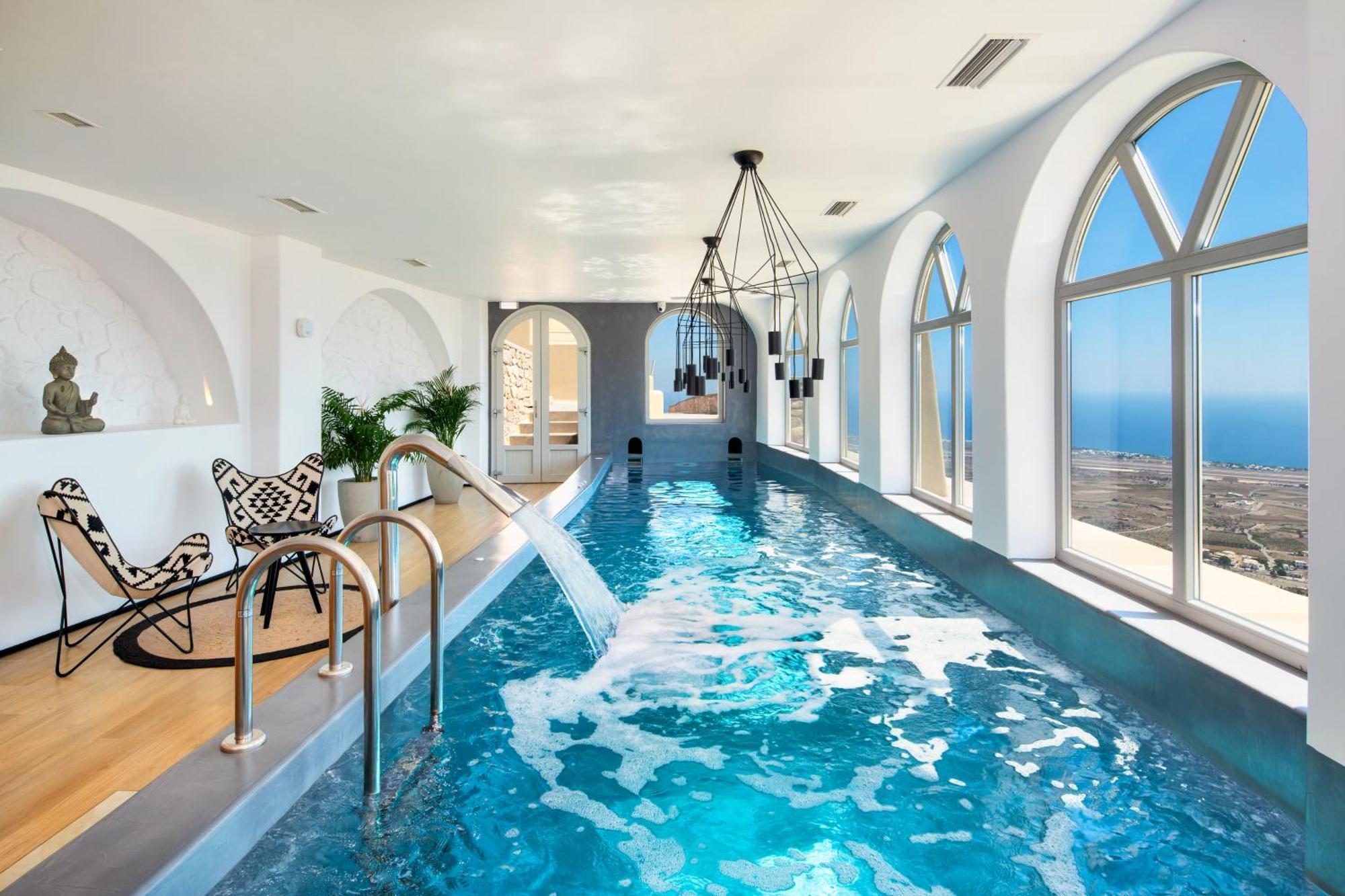 สกายฟอลล์ สวีท - สำหรับผู้ใหญ่เท่านั้น Hotel Pyrgos Kallistis ภายนอก รูปภาพ