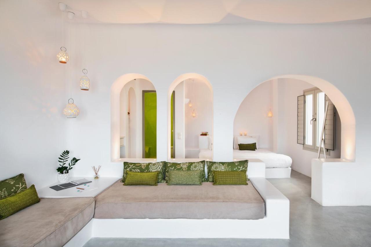 สกายฟอลล์ สวีท - สำหรับผู้ใหญ่เท่านั้น Hotel Pyrgos Kallistis ภายนอก รูปภาพ